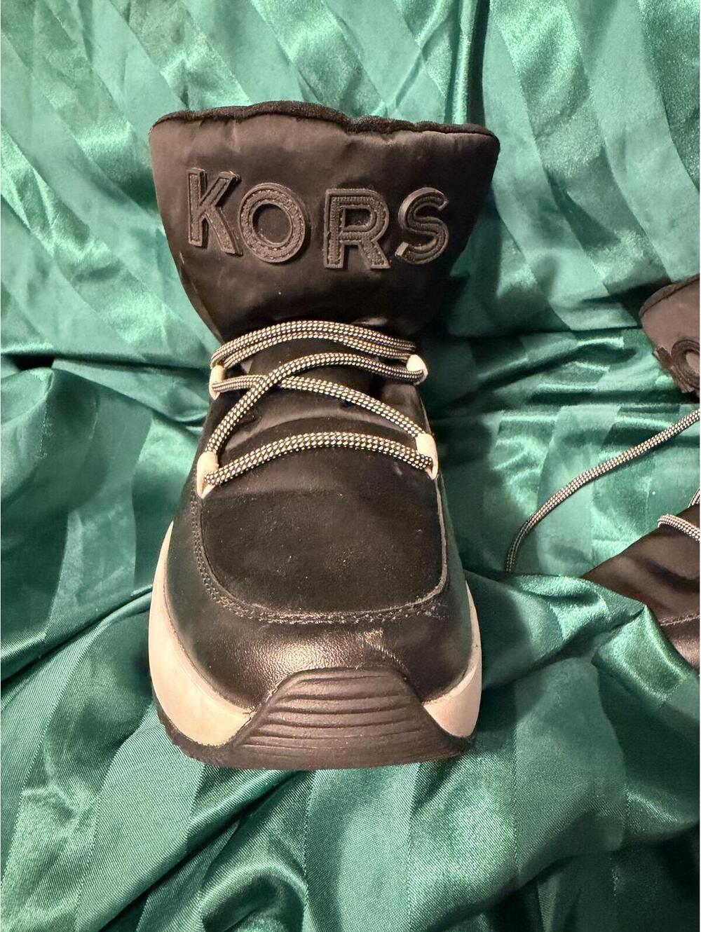 Michael Kors MK Womens High Top Fashion Sneakers Black